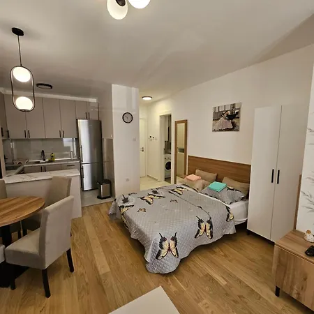 Kutak Centar アパート